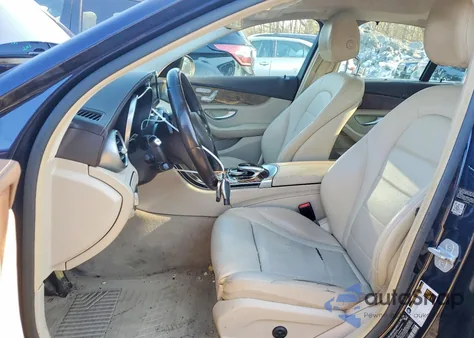 2015 Mercedes-Benz C 300 4Matic from USA, damaged, VIN 55SWF4KB4FU017357